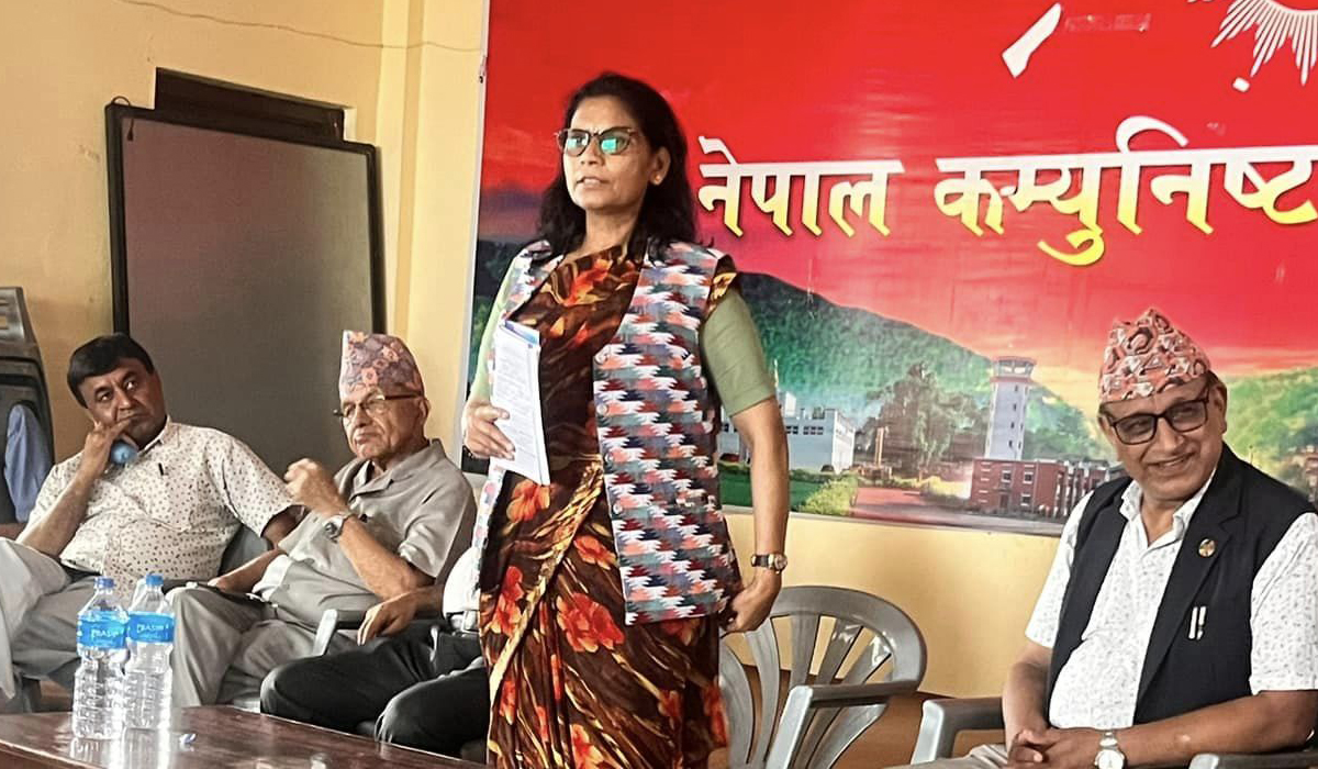 एमालेविरूद्धको घेराबन्दी तोड्नुपर्छः अर्याल
